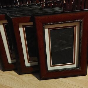 Elegant Brown 3 Picture Frames
